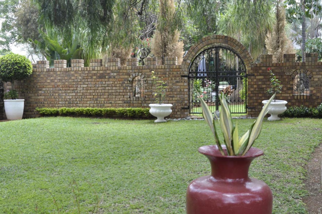 A Knights Rest Guesthouse Pretoria-Noord Exterior foto